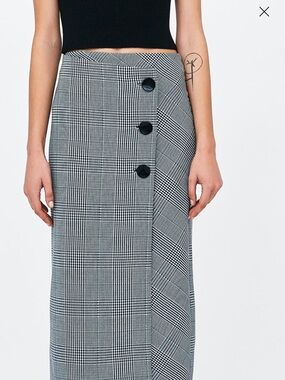Zara Black and White Plaid Maxi Wrap Skirt with Button Accents